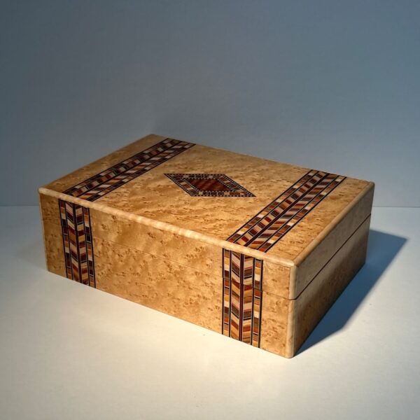 Birdseye Maple Inlay Box - Image 2