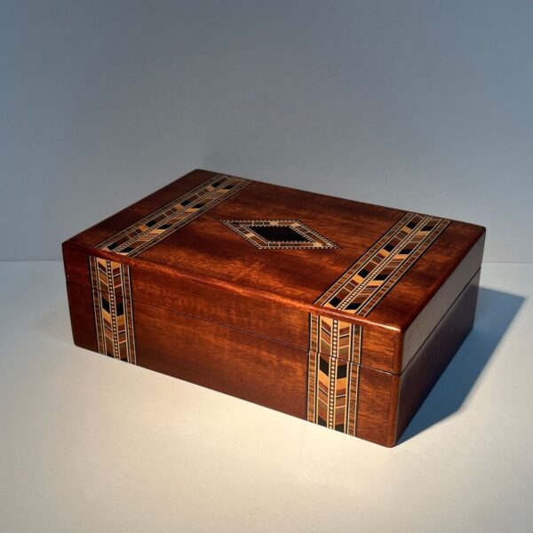 Mahogany Inlay Box - Image 2